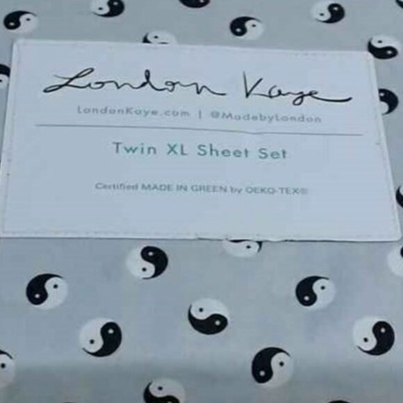 London Kaye 3 Piece Sheet Set Size Twin XL Grey Brand New - Picture 1 of 3